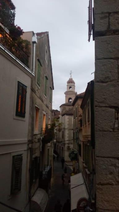 ספליט Charming Apartment In Old Town מראה חיצוני תמונה